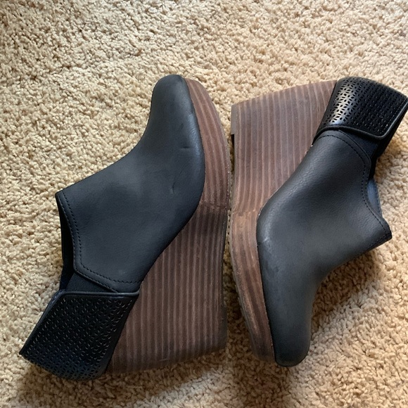 Dr. Scholl's Shoes - Dr Scholls memory foam cool fit wedge booties
